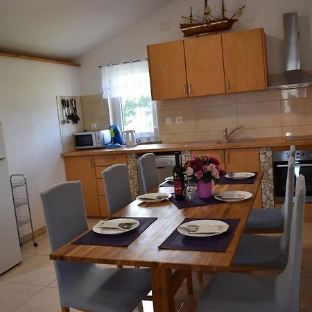 Apartment Gordana Пула Екстериор снимка